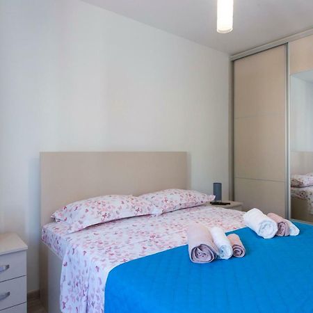 Apartment Medusa Risan Eksteriør bilde